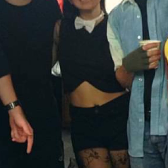 Nameless Origami Cropped Tank - Picture 6 of 6